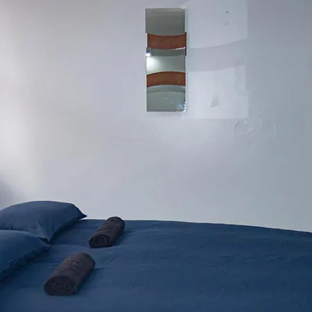 Flexible 1 Bed Centre - 1 *